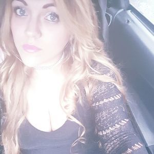 Meet your Posher, Erika